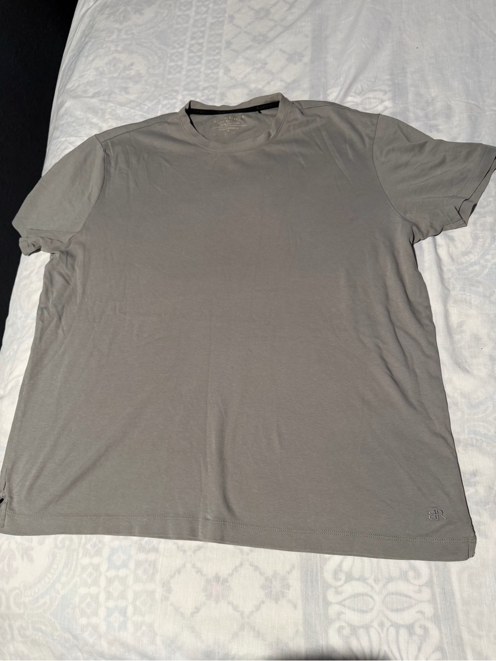 Banana Republic luxe touch Men's Short Sleeve Crew T-Shirt in Gray 100%cotton